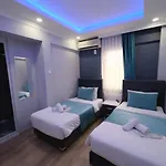 מלון Bonasera *